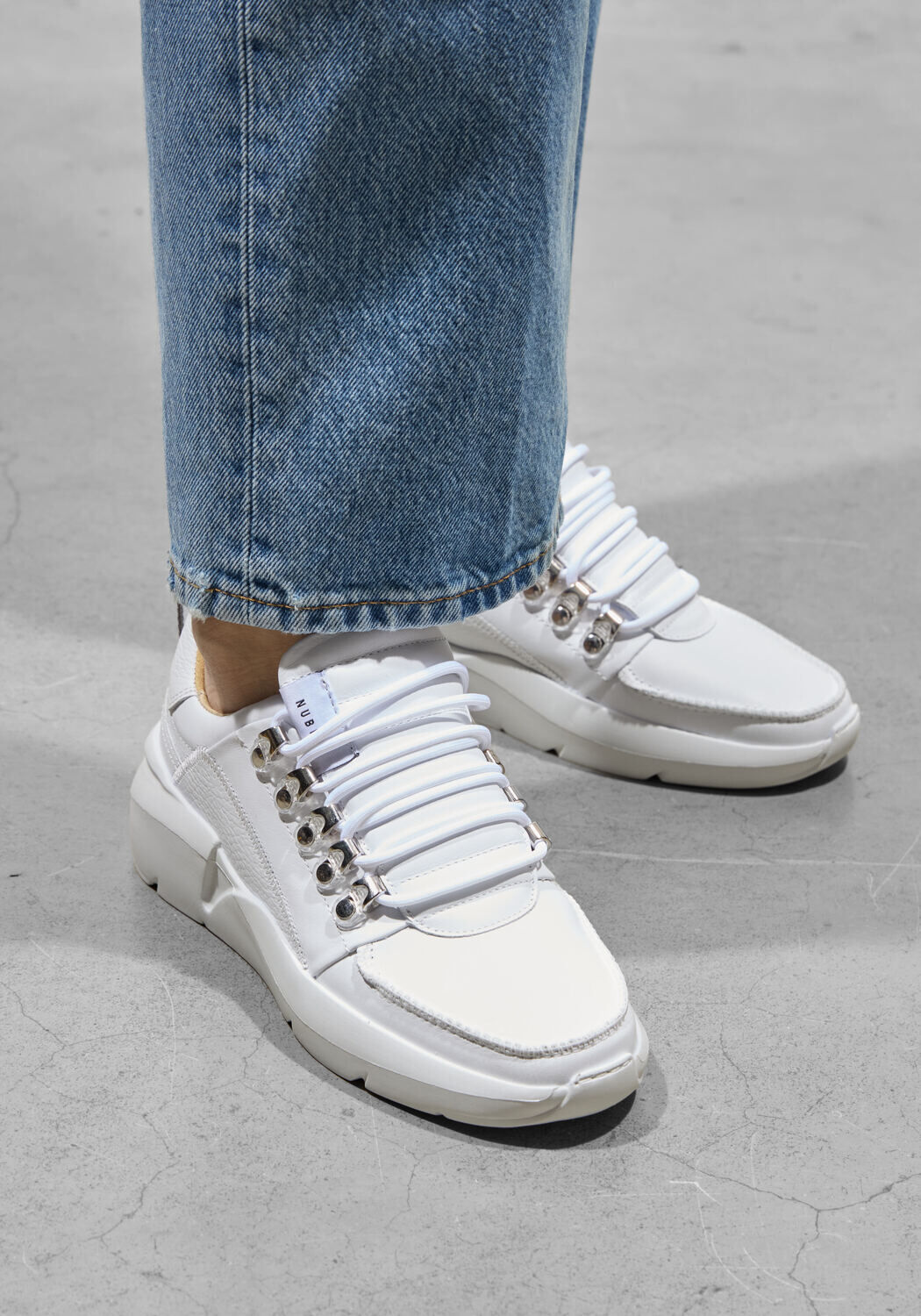 Witte NUBIKK Lage sneakers ROQUE ROMAN MEN - large