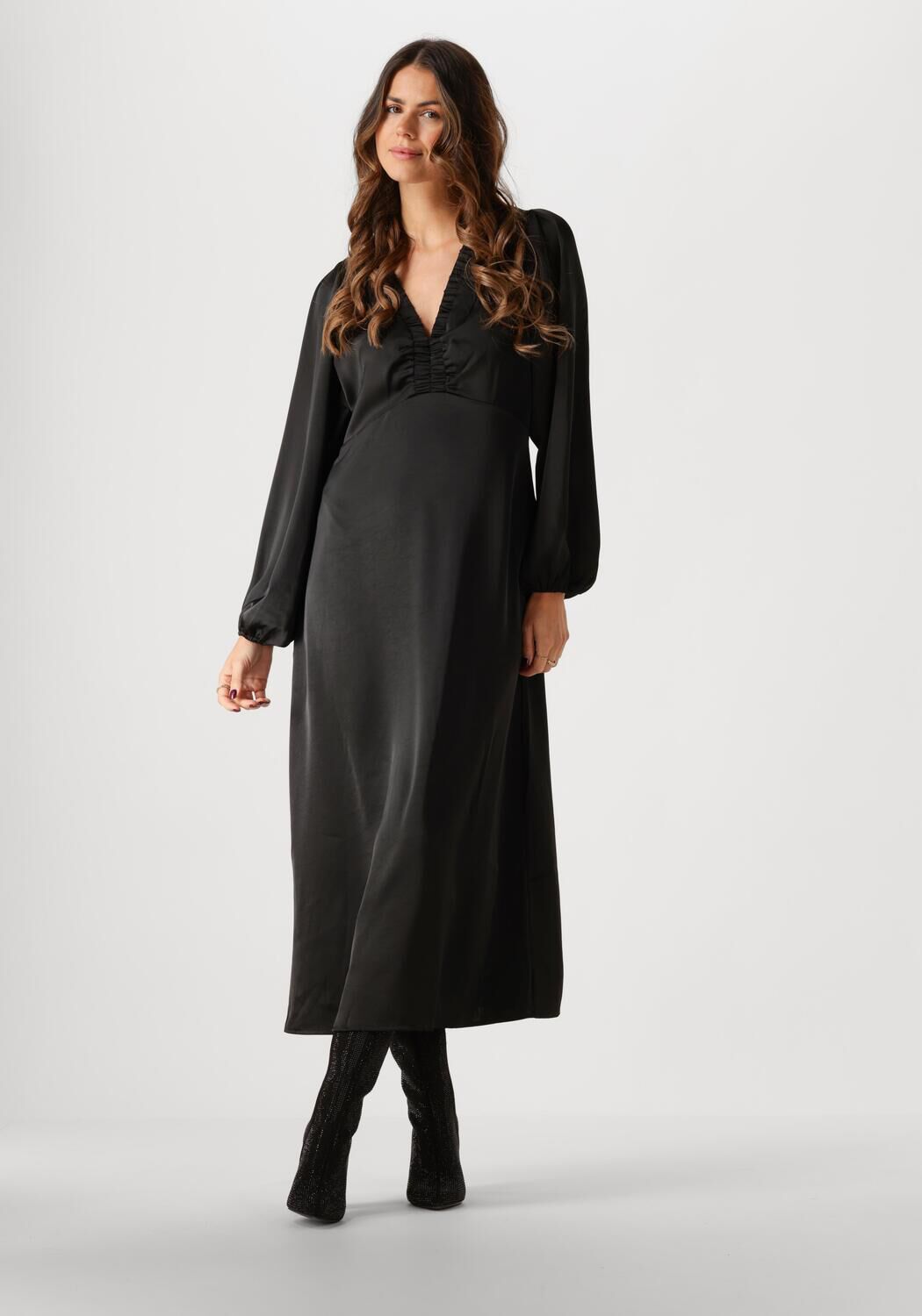 NEO NOIR Elegante Sateen Jurk voor Vrouwen Black Dames