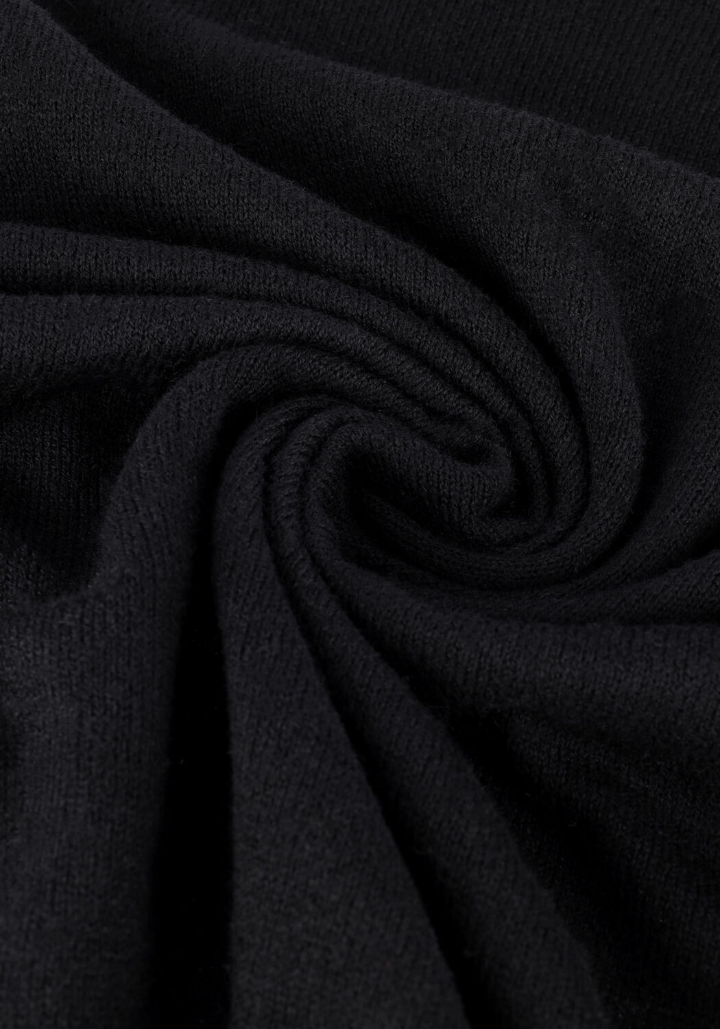 Zwarte LEVETE ROOM Coltrui LR-VILKE 2 PULLOVER - large