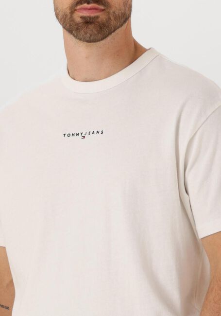 Witte TOMMY JEANS T-shirt TJM RLX LINEAR LOGO TEE - large