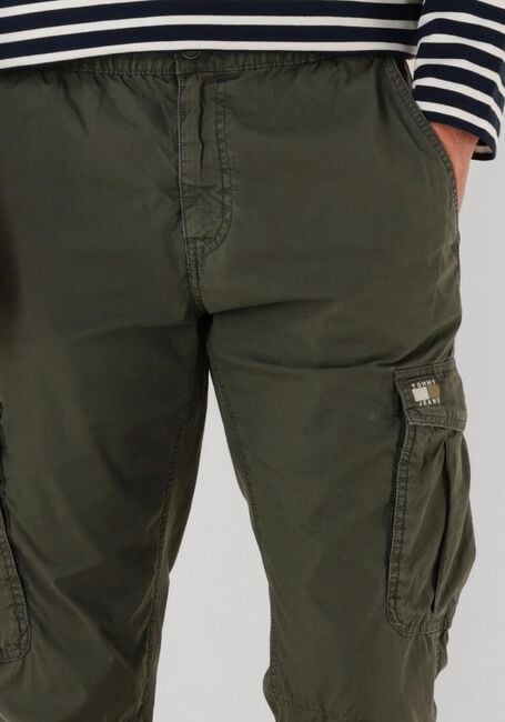 Donkergroene TOMMY JEANS Chino TJM SCANTON CARGO JOGGER - large