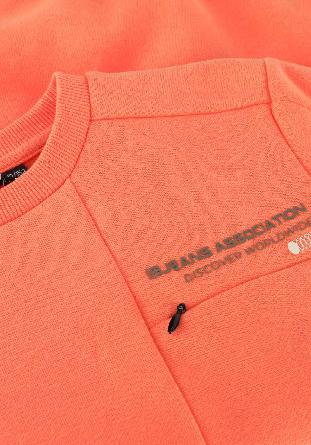 Koraal INDIAN BLUE JEANS Sweater SWEATER CHEST PRINT BRUSHED - large