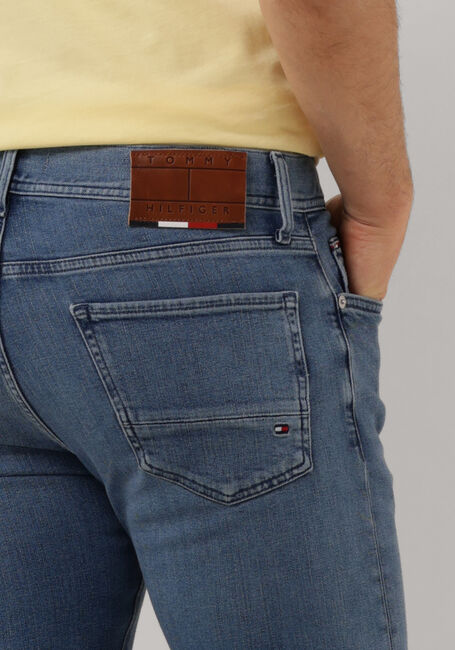 Blauwe TOMMY HILFIGER Slim fit jeans SLIM BLEECKER PSTR - large