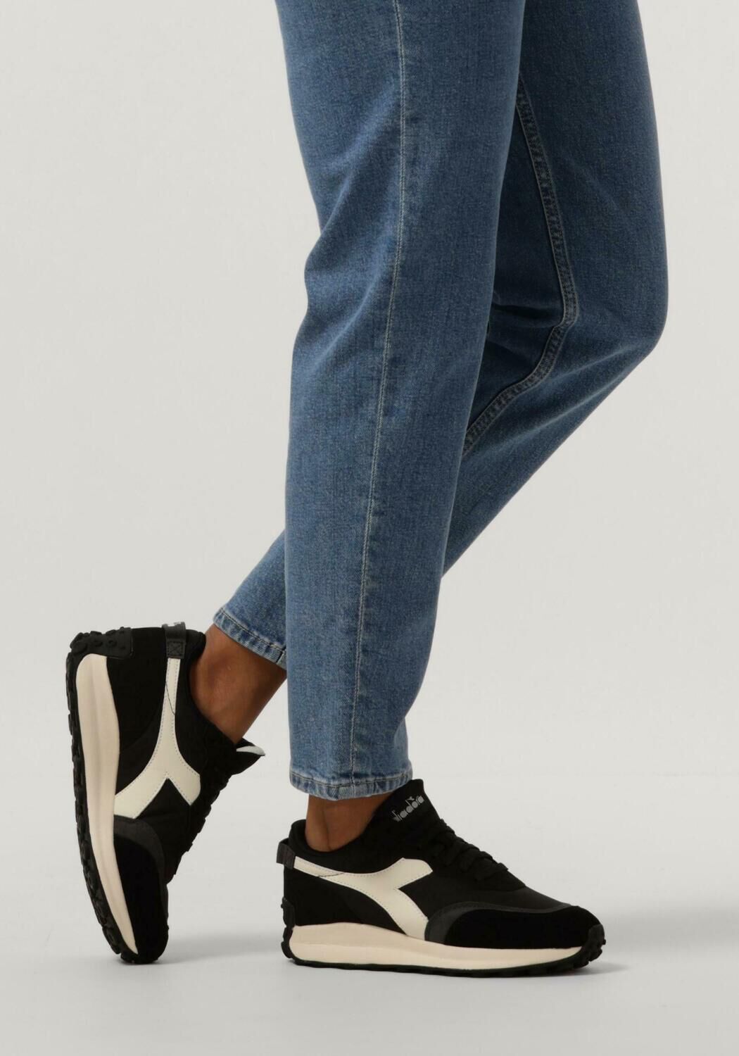 Zwarte diadora sneakers best sale