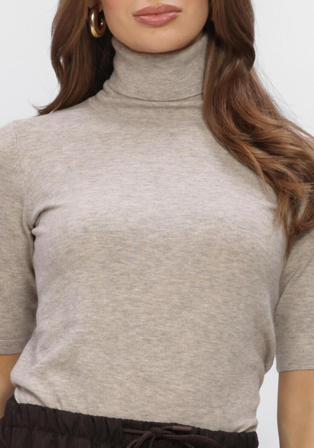 Beige BOII STUDIOS Top AKSA T-NECK KNIT - large