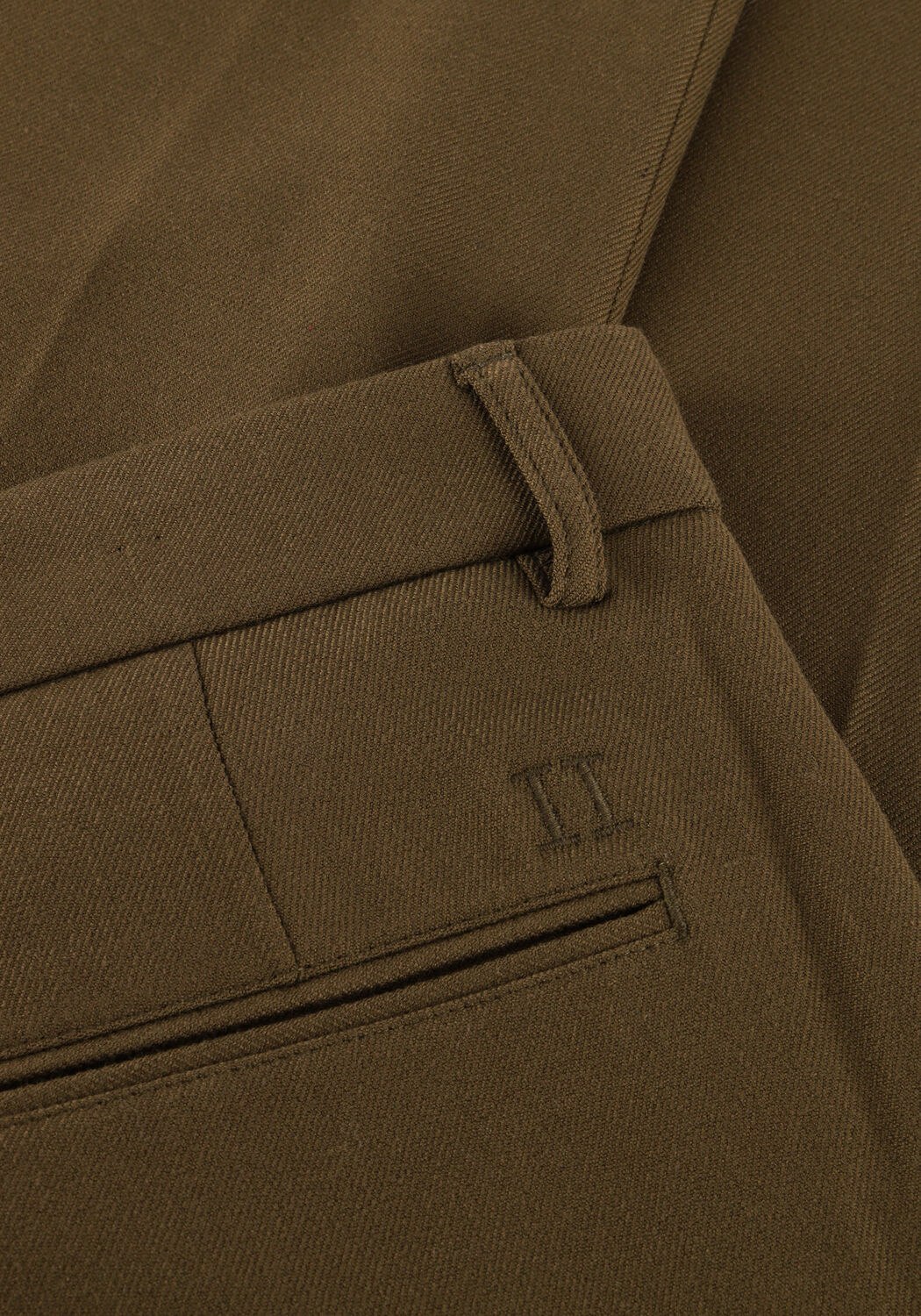 Olijf LES DEUX Pantalon COMO REG SUIT PANTS - large