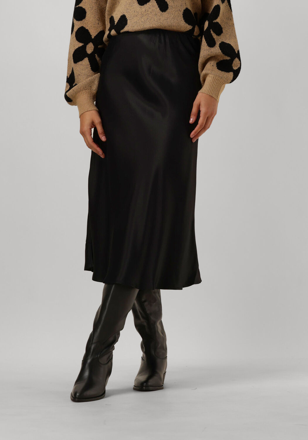 Pom Amsterdam Satin Zwarte Midi Rok Black Dames