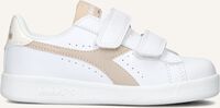 Witte DIADORA Lage sneakers GAME P PS GIRL - medium