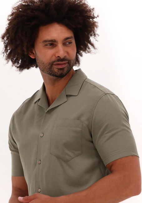 Olijf ANERKJENDT Casual overhemd AKLEO TENCEL MIX SS SHIRT - large