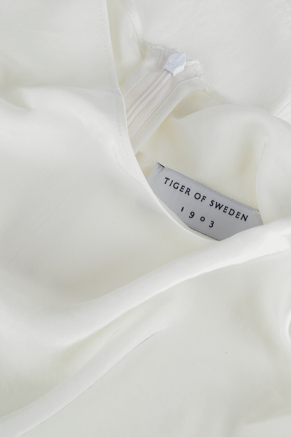 Gebroken wit TIGER OF SWEDEN Top VOLON - large