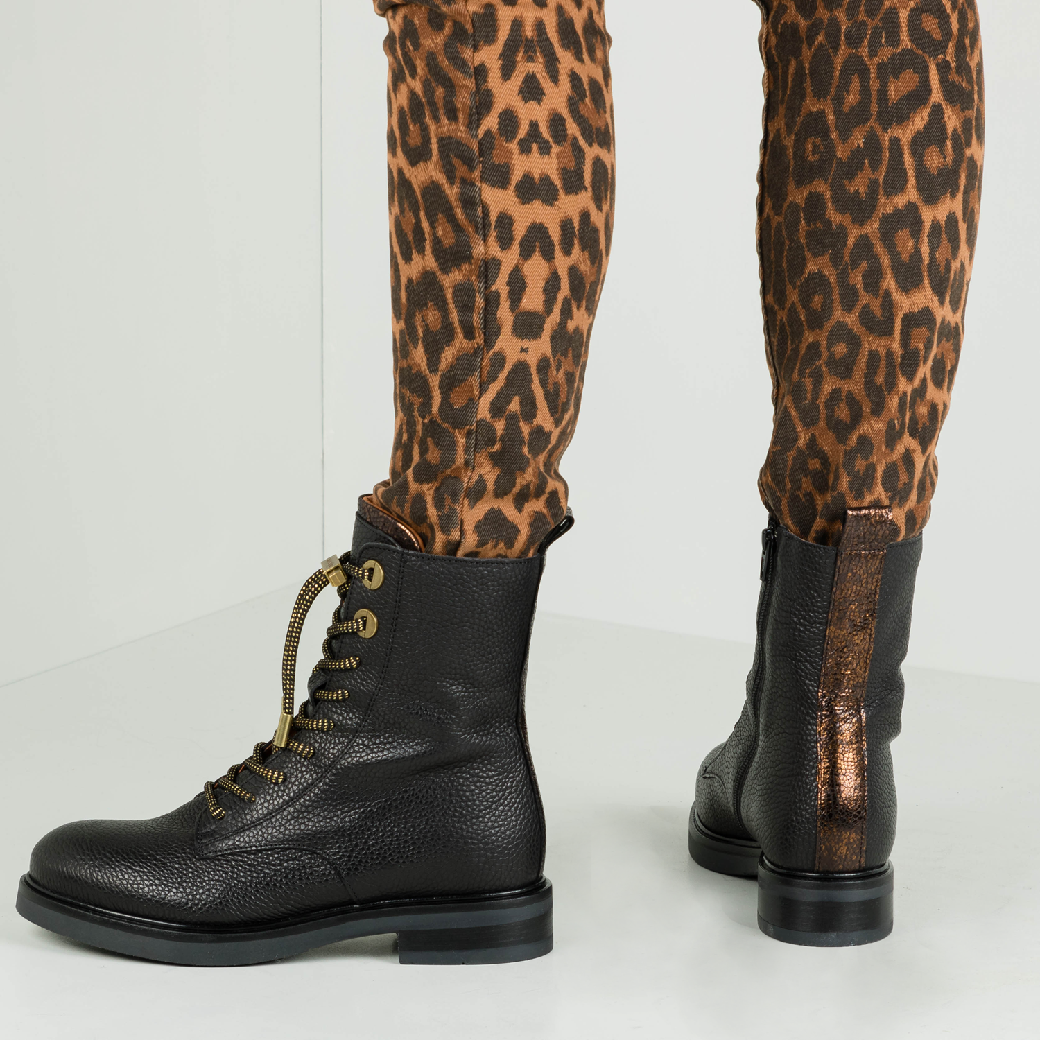 VIA VAI Viola Strip zwarte biker boots maat 41 - Schoenen.nl