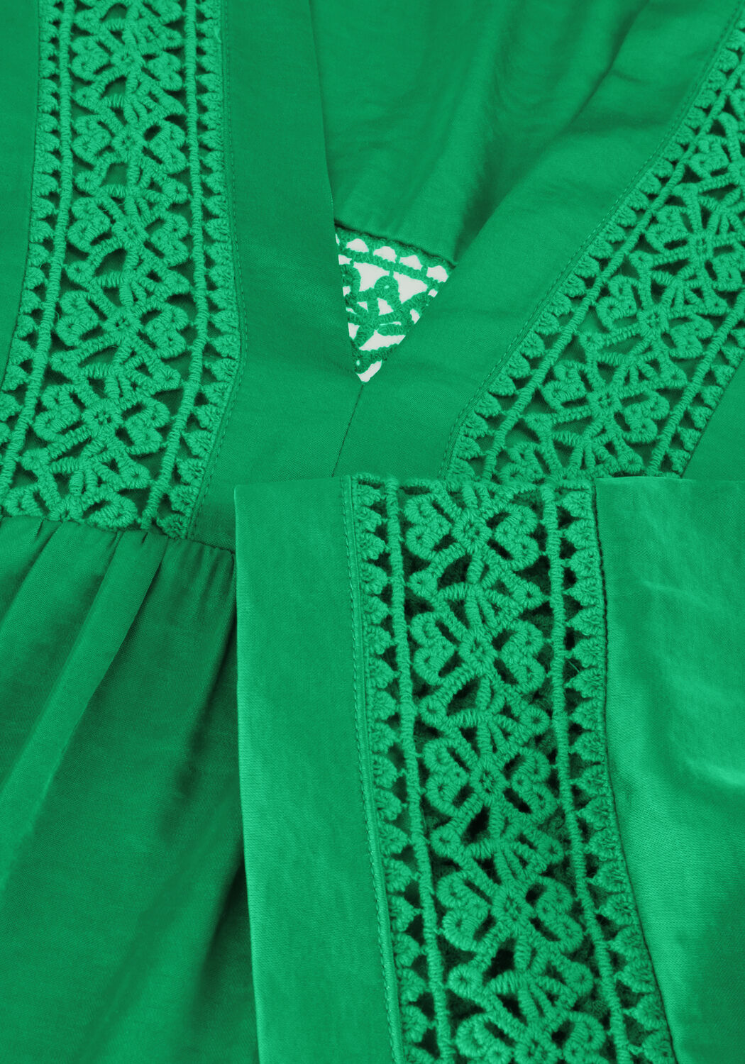 Groene NUKUS Top NINA TOP V-NECK SILKY - large