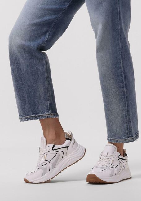Witte OMODA Lage sneakers CHARU - large