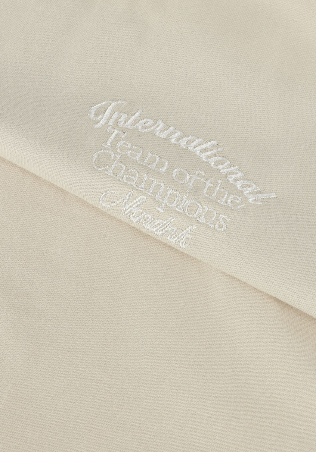 NIK & NIK Jongens Polo's & T-shirts Champion T-shirt Zand