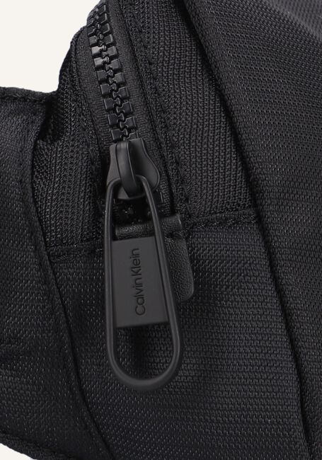 Zwarte CALVIN KLEIN Schoudertas CK MUST WAISTBAG Zwarte CALVIN KLEIN Schoudertas CK MUST WAISTBAG - large