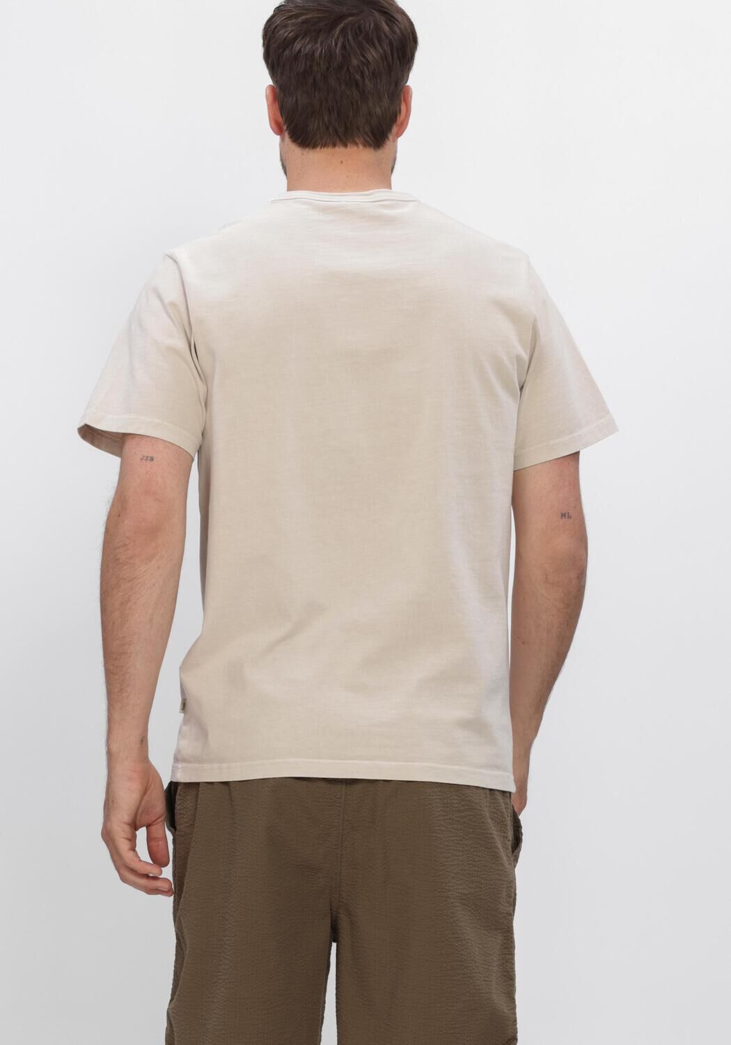 Beige FOR&Eacute;T T-shirt OAK PIGMENT DYE T-SHIRT - large