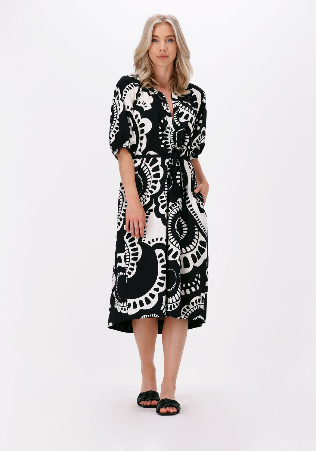 zwarte summum midi jurk dress modern flower