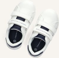 Witte TOMMY HILFIGER Lage sneakers 33836 Witte TOMMY HILFIGER Lage sneakers 33836 - medium