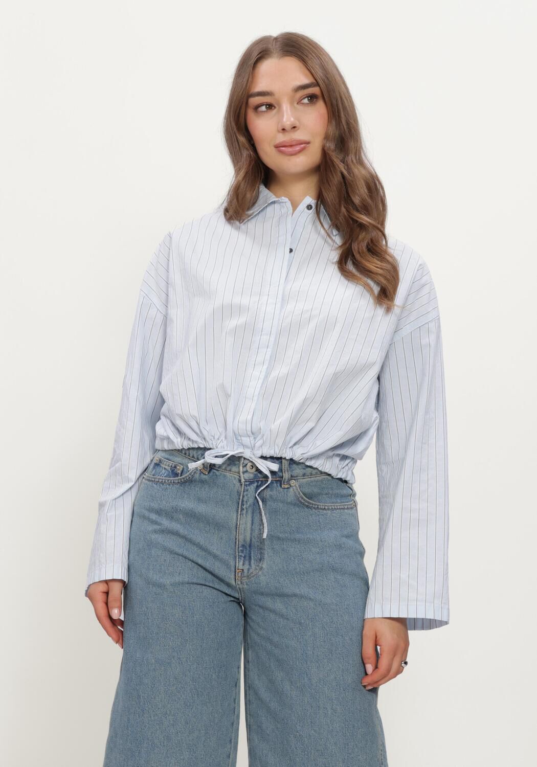 Lichtblauwe DRYKORN Blouses FIONEL