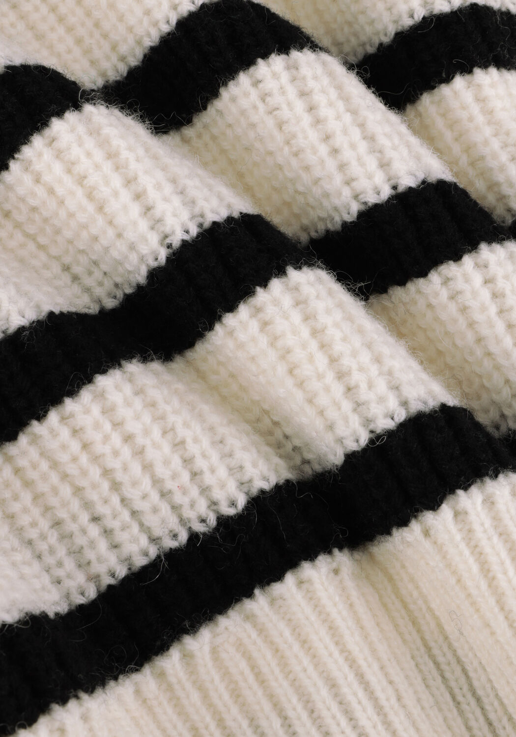 Witte SUNCOO Trui PATSKI - large