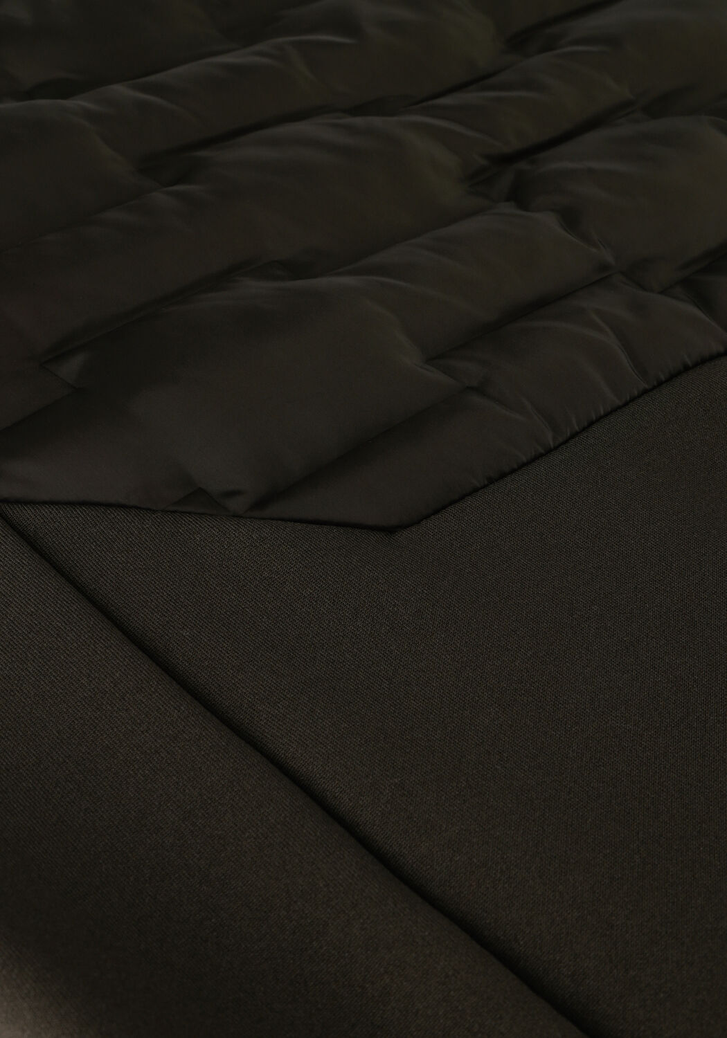 Olijf PEAK PERFORMANCE Gewatteerde jas M ARGON HYBRID HOOD - large