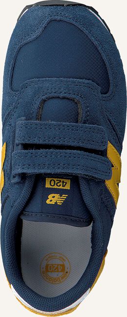 Blauwe NEW BALANCE Lage sneakers YV420 M Blauwe NEW BALANCE Lage sneakers YV420 M - large