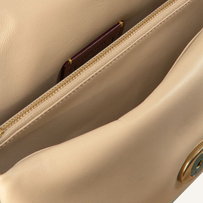 Beige COACH Schoudertas TABBY SCHOULDER BAG 26 Beige COACH Schoudertas TABBY SCHOULDER BAG 26 - large