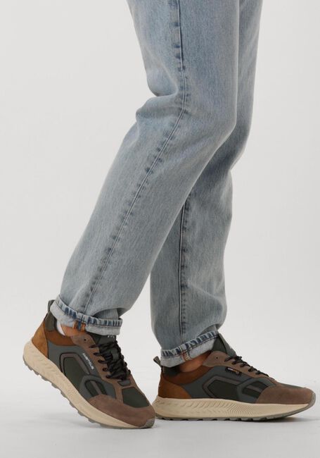 Taupe AMBITIOUS Lage sneakers VENTURE - large