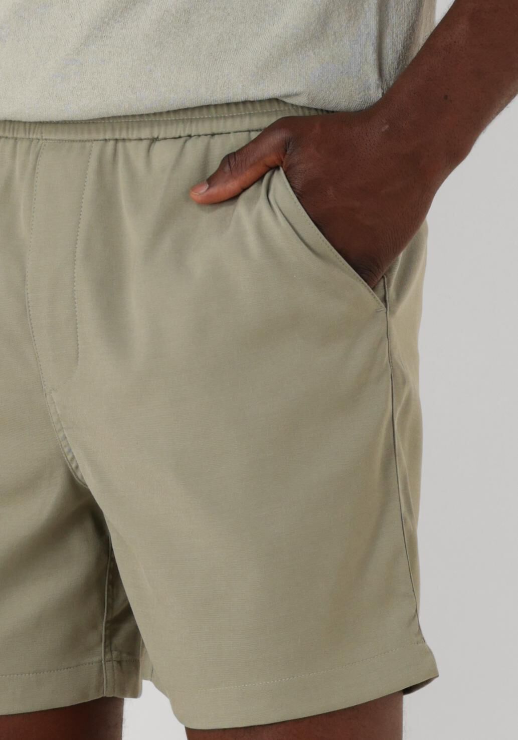 PLAIN Heren Broeken Turipl Shorts Olijf