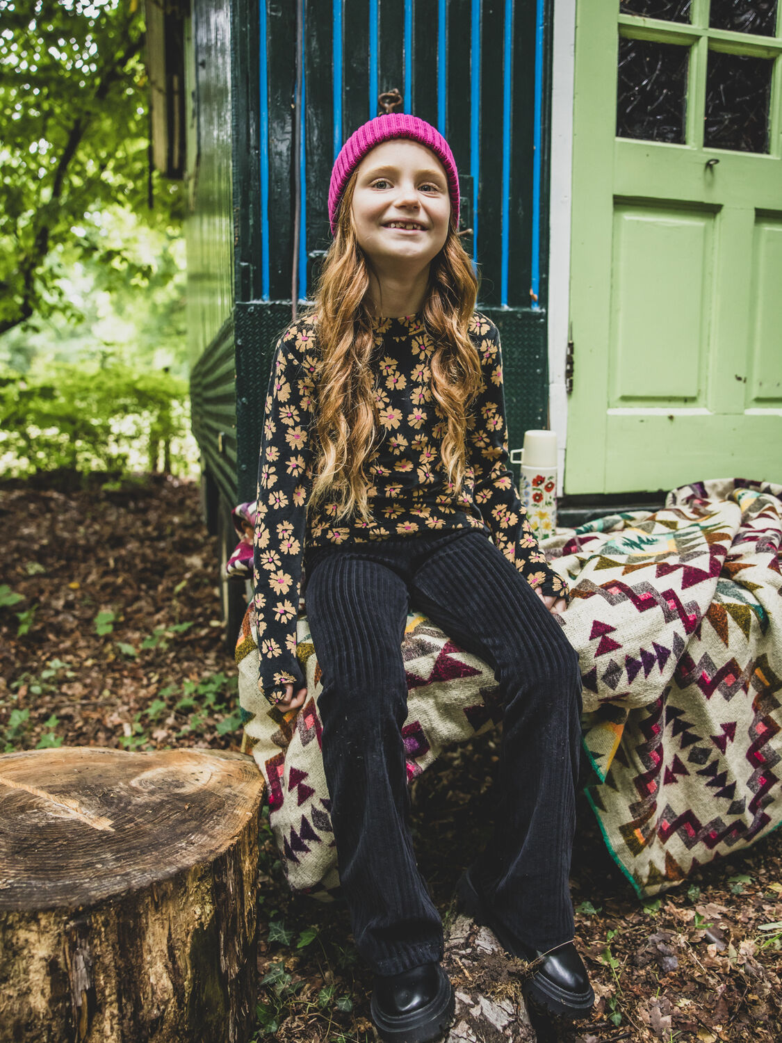 Zwarte LOOXS Little Flared broek 2531-7606 - large