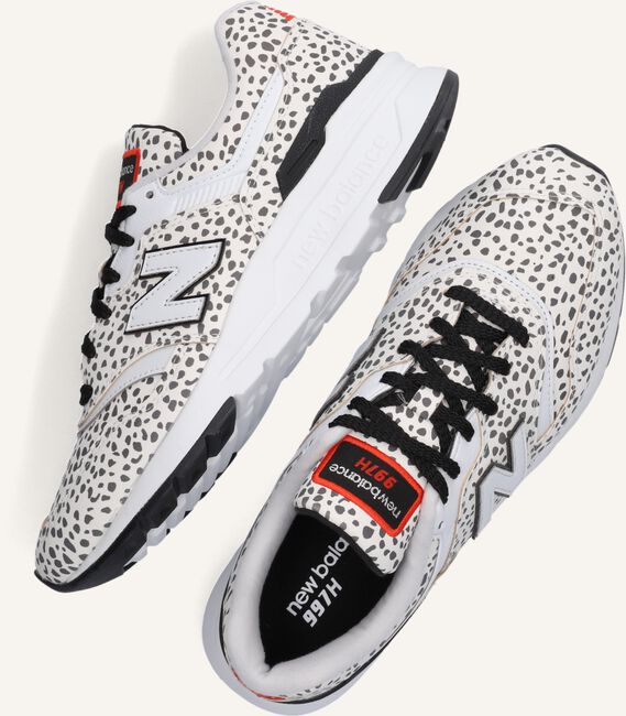 Beige NEW BALANCE Lage sneakers CW997 Beige NEW BALANCE Lage sneakers CW997 - large