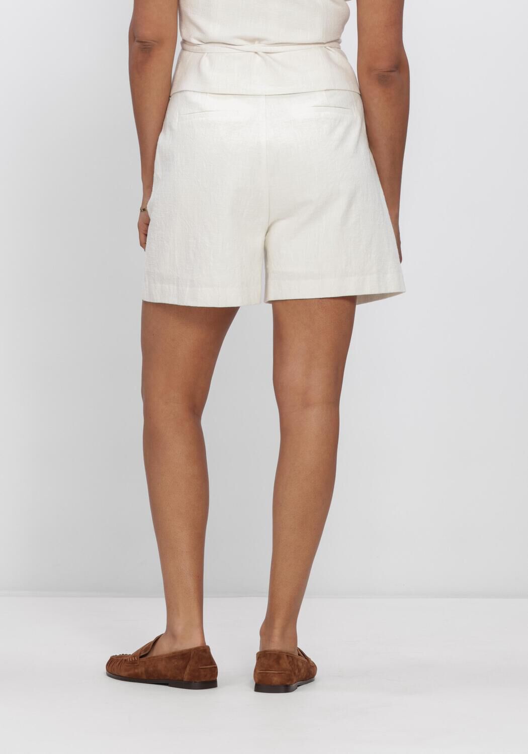 Witte NEO NOIR Broeken SEGA RAMIE SHORTS - large
