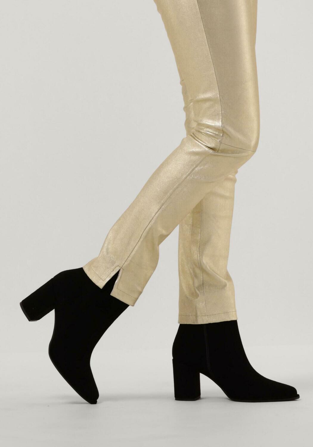 Zwarte NOTRE-V Enkellaarsjes 67034 - large