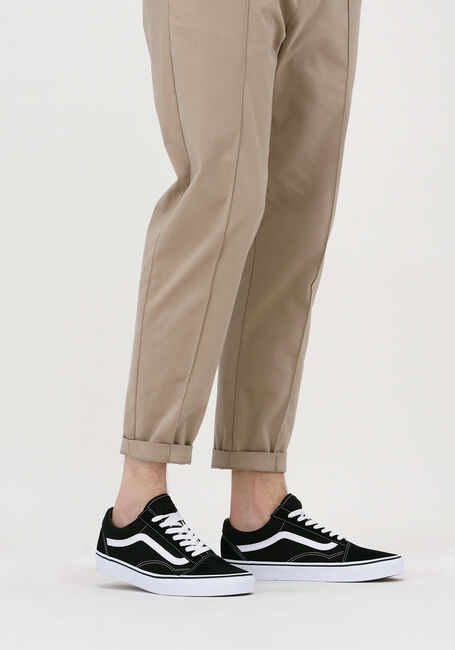 Zwarte VANS Lage sneakers UA OLD SKOOL MEN - large