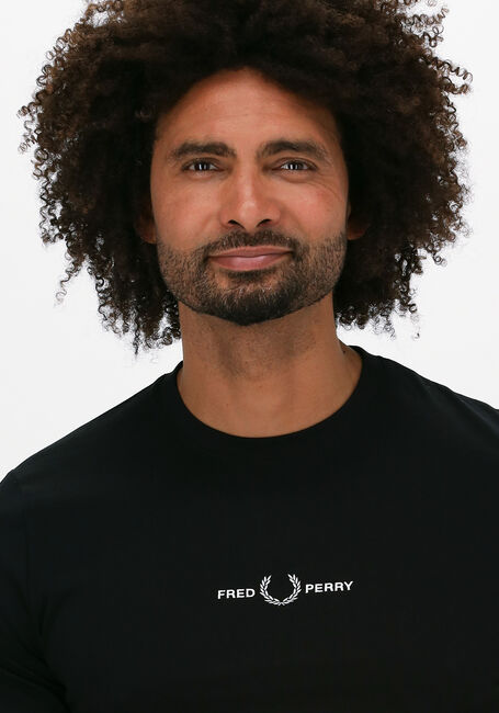 Zwarte FRED PERRY T-shirt EMBROIDERED T-SHIRT - large