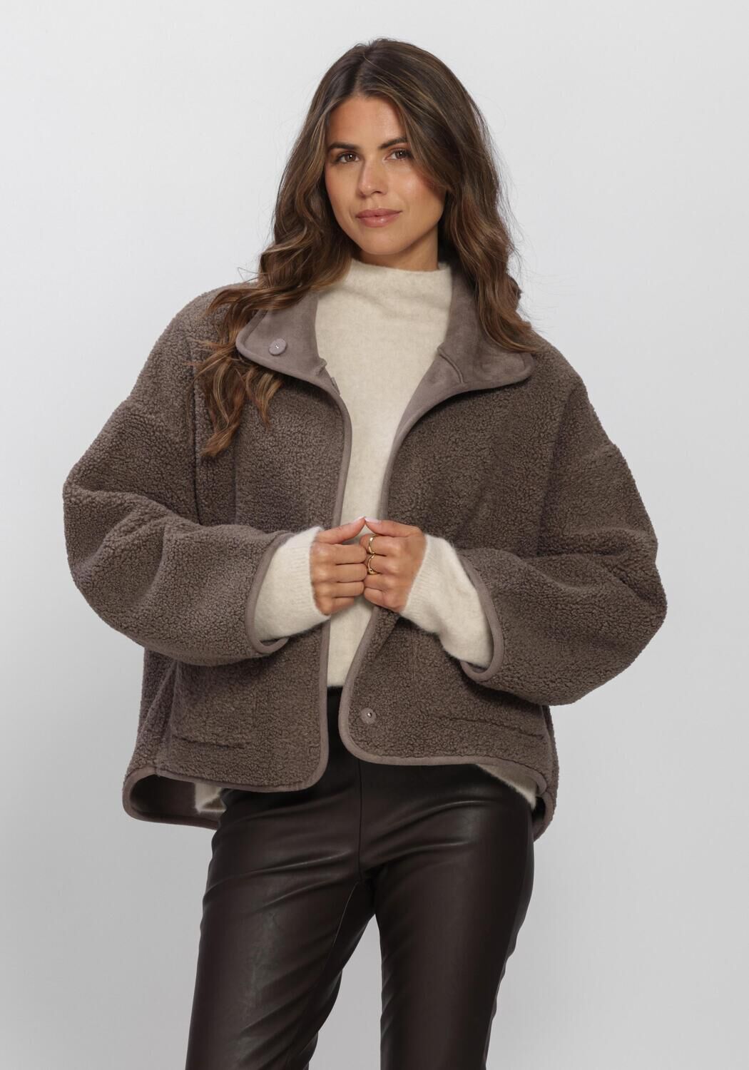 Bruine KNIT-TED Jassen JILL JACKET - large