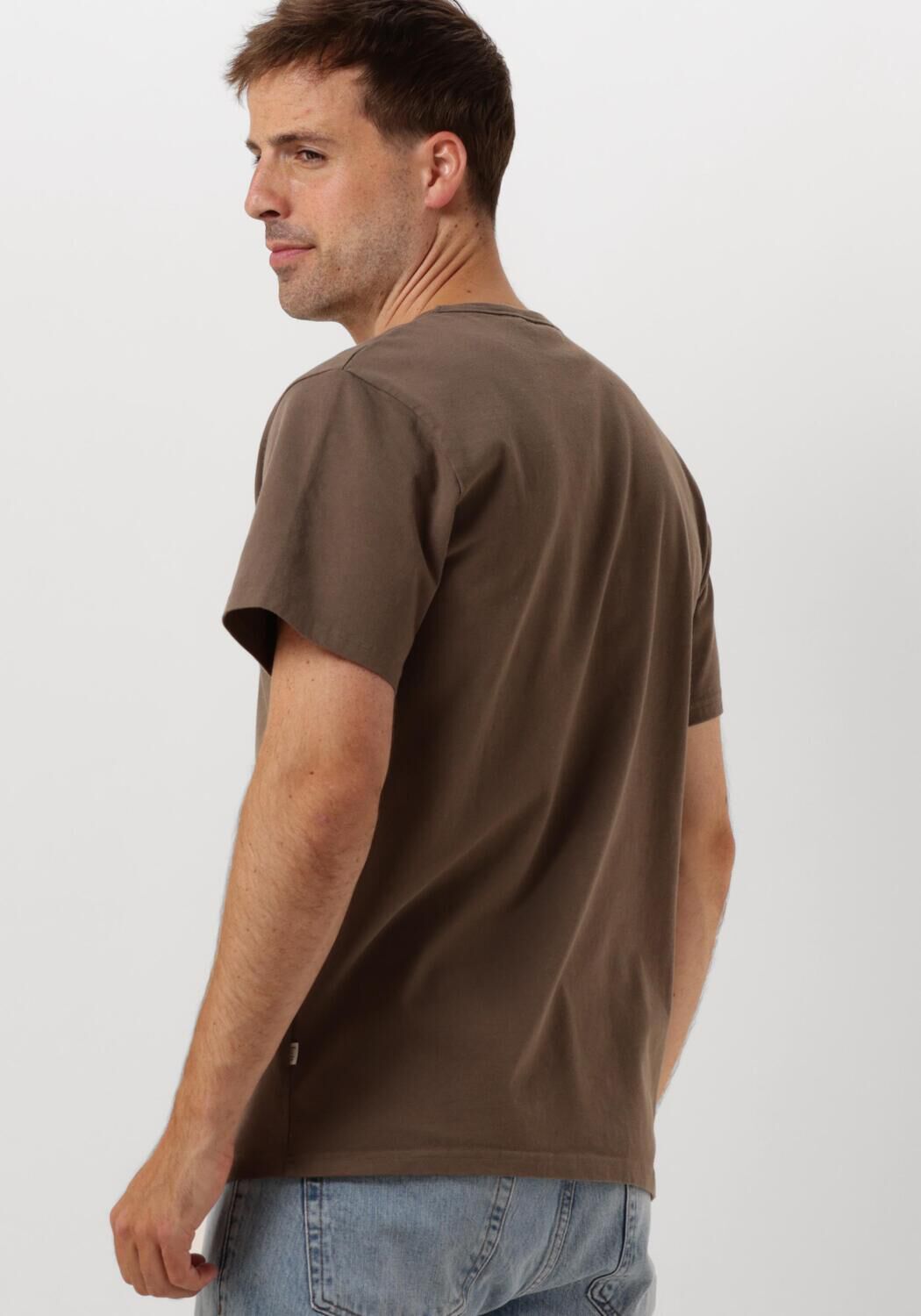 FORÉT Forét Heren Polo's & T-shirts Bass T-shirt Bruin