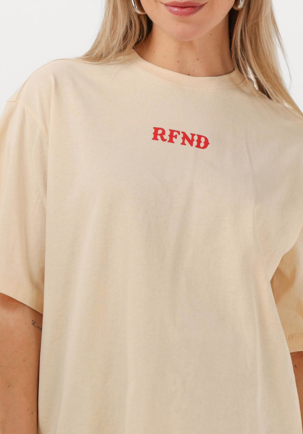 REFINED DEPARTMENT Dames Tops & T-shirts Maggy Beige