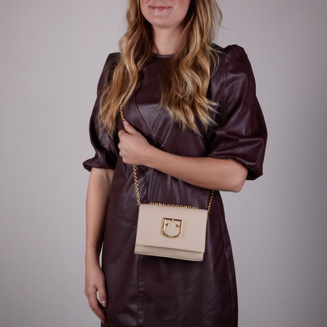 Beige FURLA Schoudertas FURLA VIVA MINI POCHETTE Beige FURLA Schoudertas FURLA VIVA MINI POCHETTE - large