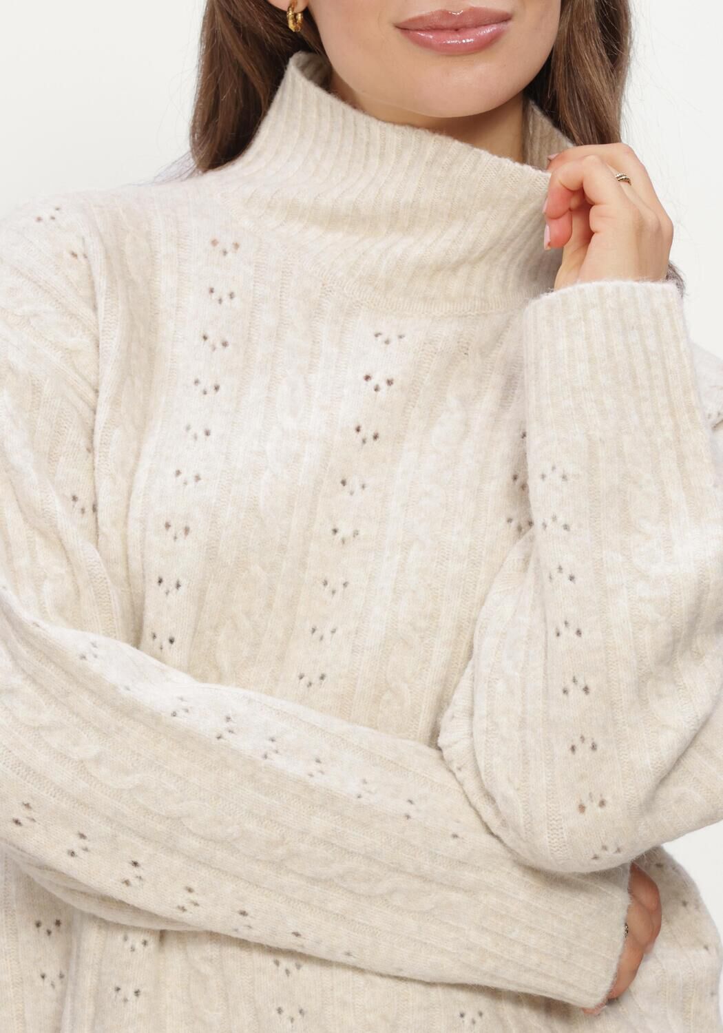 NEO NOIR Dames Truien & Vesten Anda Cable Knit Blouse Creme