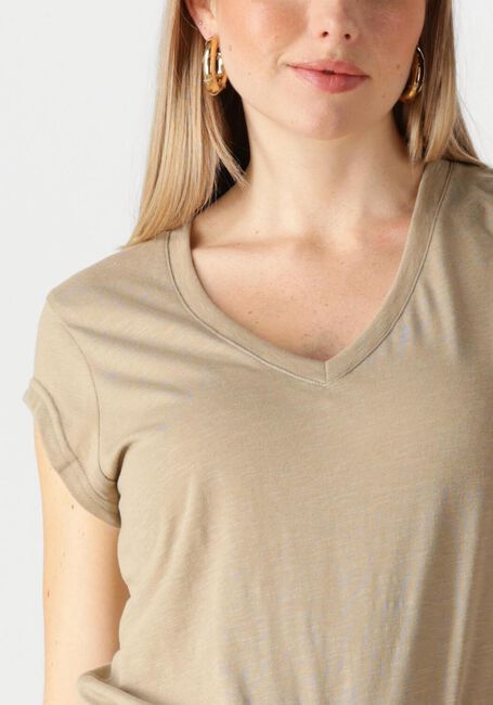 Beige CC HEART T-shirt BASIC V-NECK T-SHIRT - large