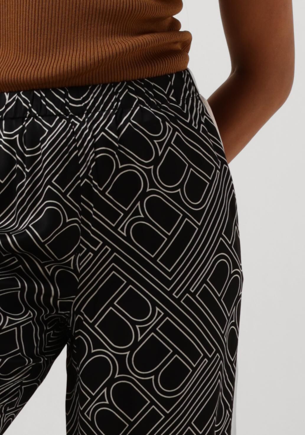 BRUUNS BAZAAR Dames Broeken Floret Rina Pants Zwart