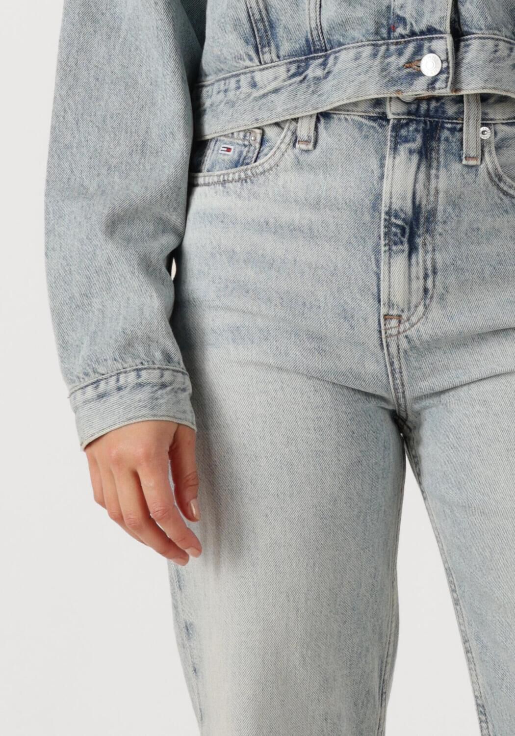 TOMMY JEANS Dames Jeans Layla Hr Slim Str Bi6012 Lichtgrijs