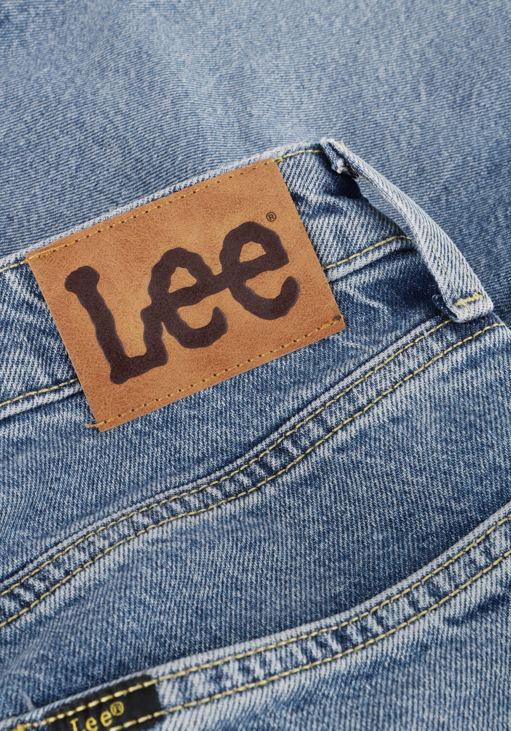 Lichtblauwe LEE Mom jeans CAROL CLASSIC DENIM - large