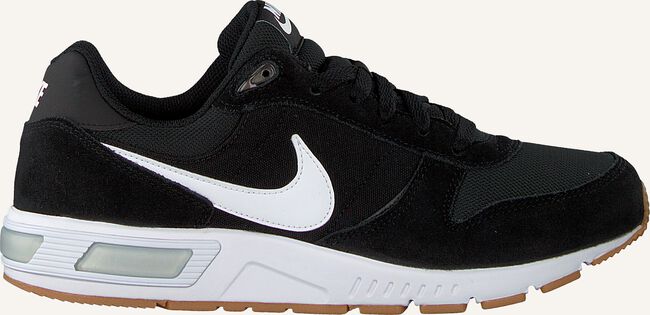 Zwarte NIKE Lage sneakers NIGHTGAZER Zwarte NIKE Lage sneakers NIGHTGAZER - large