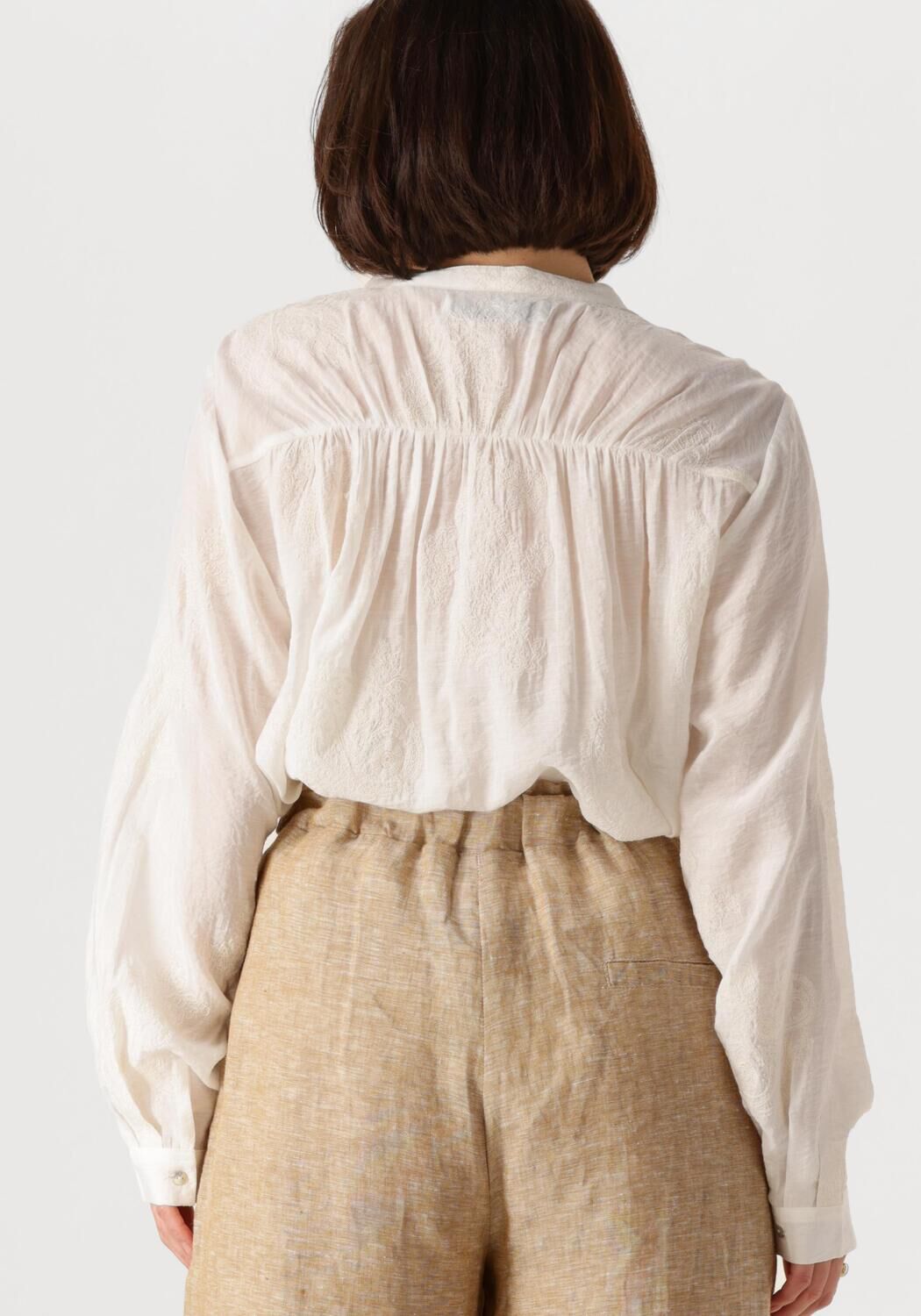 NUKUS Dames Blouses Rosan Blouse Embroidery Gebroken Wit