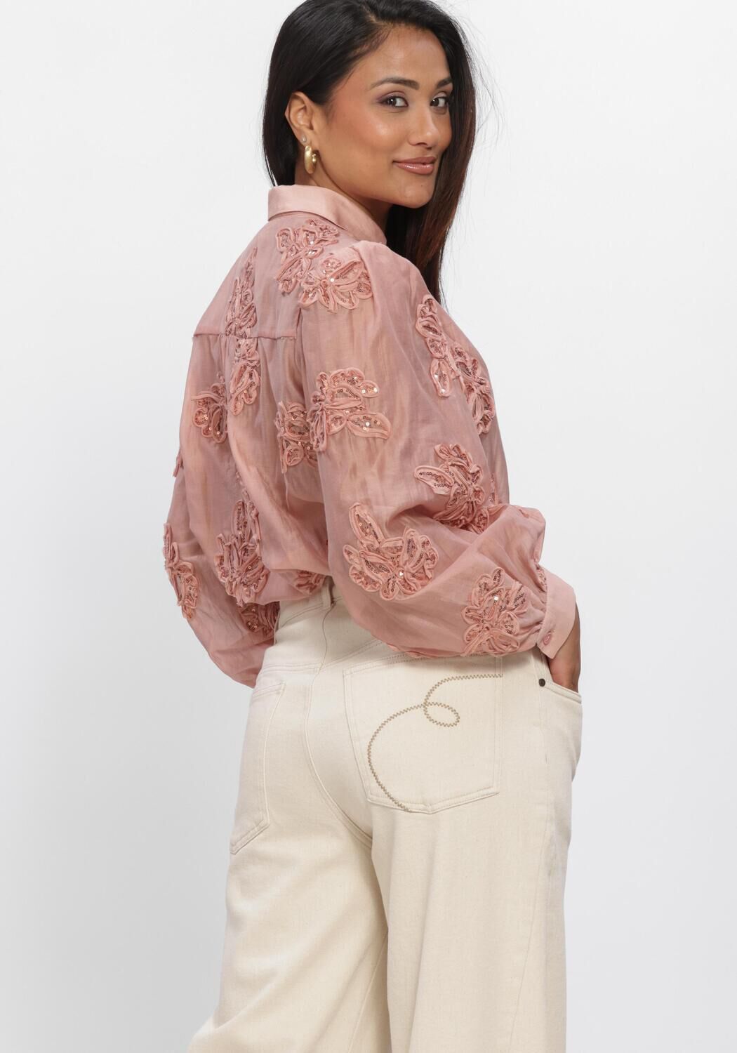 Roze NUKUS Blouses ANTONELLA BLOUSE PAILLET FLOWER - large