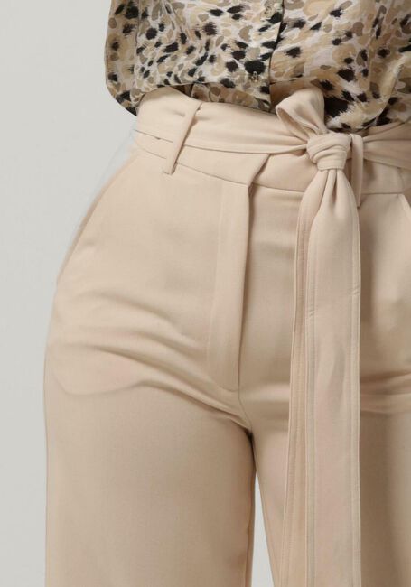 Gebroken wit SECOND FEMALE Pantalon LEVIEN TROUSERS - large