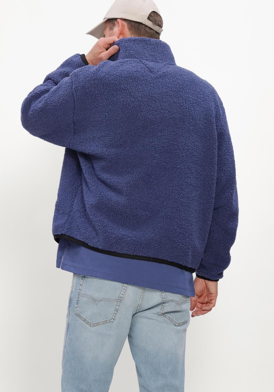 Blauwe TOMMY JEANS Vest TJM RLX BADGE ZIP-THRU TEDDY EXT - large