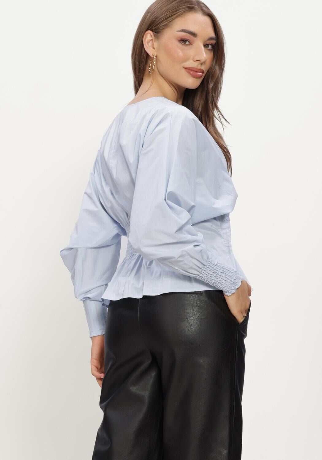 Lichtblauwe NOTRE-V Blouses NV-ISEL - large